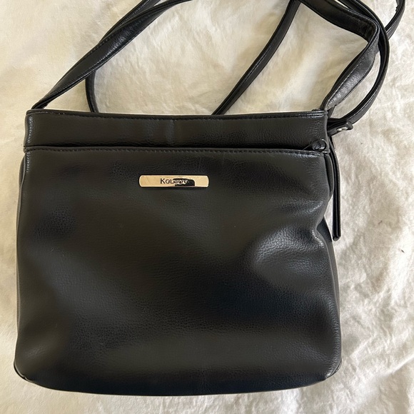Koltov Black Women's Crossbody Bag - Picture 1 of 4